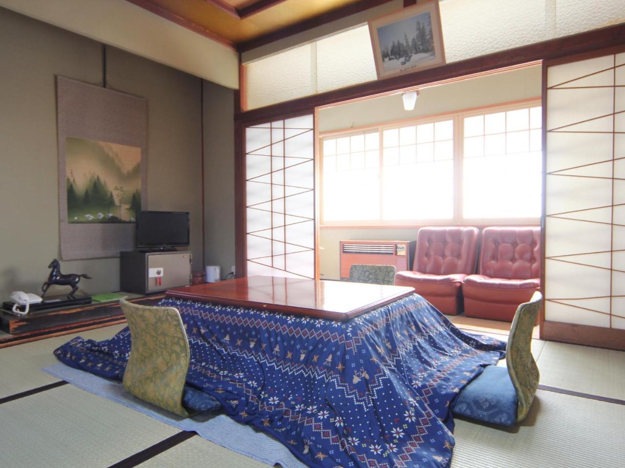 Kaneki Hotel Yamanouchi  Exterior photo